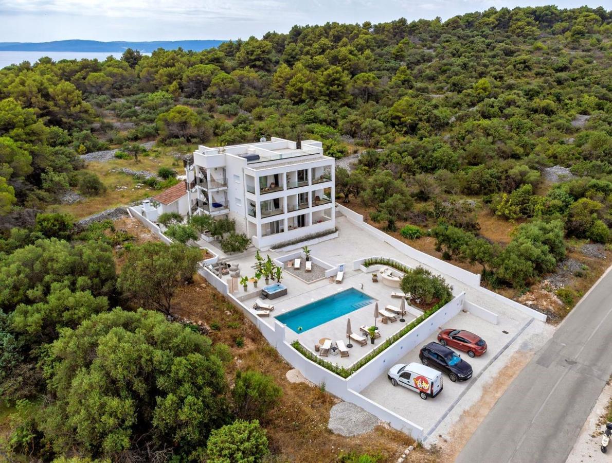 Luxury Villa Del Sogno With Pool, Jacuzzi, Parking Okrug Gornji Dış mekan fotoğraf